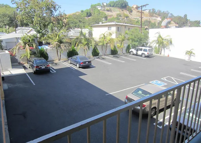 Starlight Inn Valley Boulevard