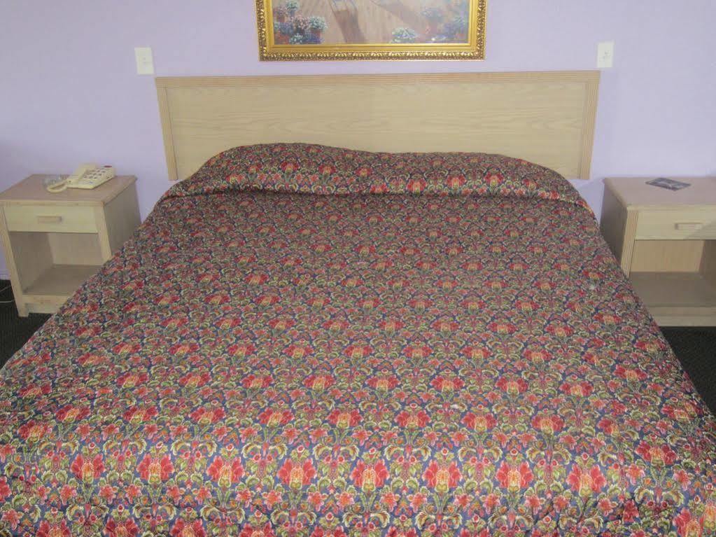 Starlight Inn, Valley Blvd - Downtown La Motel