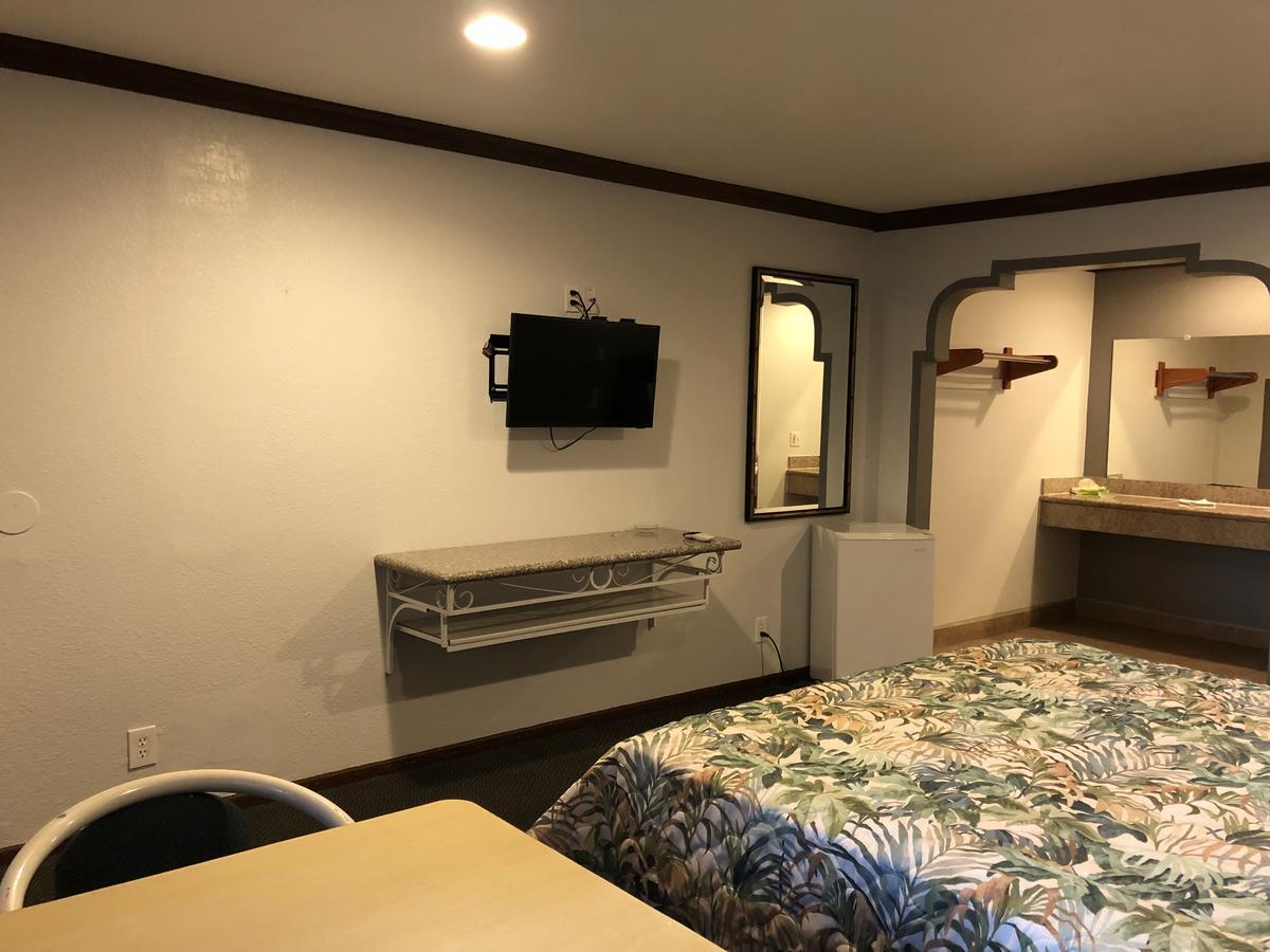 Starlight Inn, Valley Blvd - Downtown La Motel
